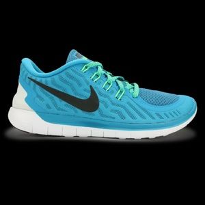 Nike free runner shoes